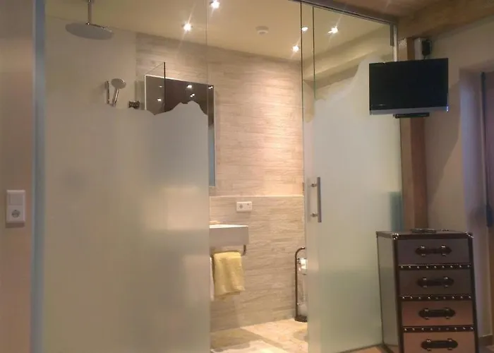 بيت ضيافة غاستهاوس - بنسيون رايتركلوز 3*